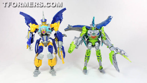 Transformers Generations Sky Byte Toy Voyager Class Action Figure Review And Images  (9 of 29)